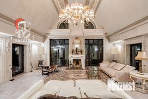 Дом 1000м&sup2;, 3-этажный, на длительный срок, 