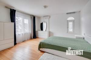 Дом 230м², 2-этажный, на длительный срок, 