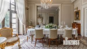 Коттедж 860м&sup2;, 3-этажный, на длительный срок, 