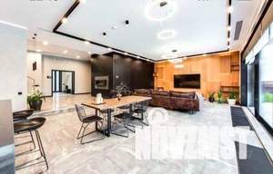 Дом 540м², 2-этажный, на длительный срок, 