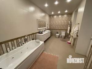 Коттедж 400м², 2-этажный, на длительный срок, 