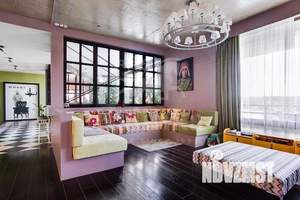 Дом 1000м&sup2;, 2-этажный, на длительный срок, 