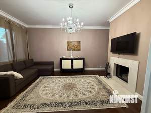 Коттедж 300м², 3-этажный, на длительный срок, 