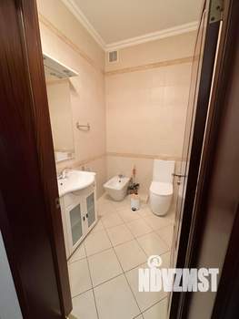 Дом 250м², 1-этажный, на длительный срок, 