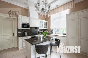 Дом 1122м&sup2;, 2-этажный, на длительный срок, 