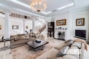 Коттедж 650м², 3-этажный, на длительный срок, 