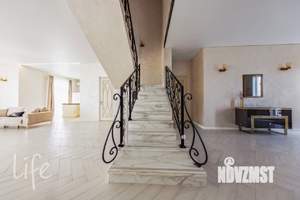 Коттедж 436м², 2-этажный, на длительный срок, 