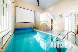 Дом 550м², 2-этажный, посуточно, 