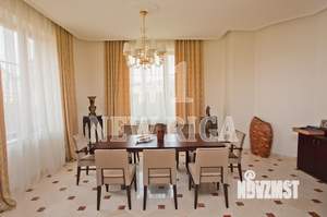 Коттедж 650м², 3-этажный, на длительный срок, 