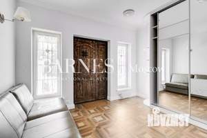 Дом 487м&sup2;, 2-этажный, на длительный срок, 