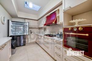 Дом 800м², 3-этажный, посуточно, 