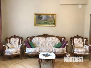 Коттедж 290м², 2-этажный, на длительный срок, 