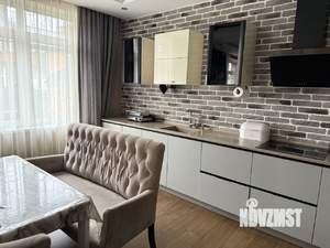 Таунхаус 150м², 2-этажный, на длительный срок, 