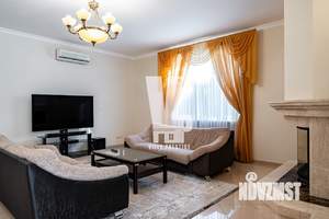 Коттедж 500м², 3-этажный, на длительный срок, 