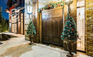 Дом 1000м&sup2;, 3-этажный, на длительный срок, 