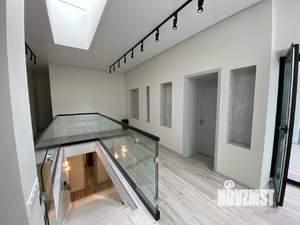 Коттедж 380м², 2-этажный, на длительный срок, 