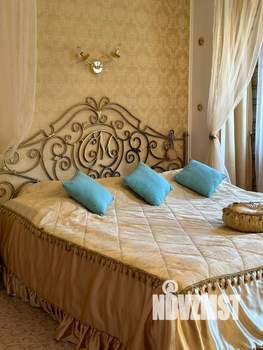 Коттедж 285м², 3-этажный, на длительный срок, 