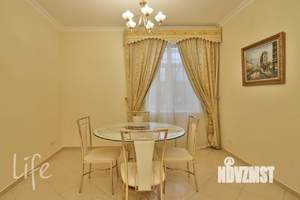 Коттедж 450м², 3-этажный, на длительный срок, 