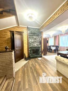 Дом 350м&sup2;, 2-этажный, на длительный срок, 