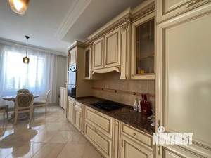 Дом 350м², 3-этажный, на длительный срок, 