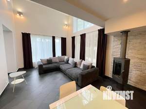 Дом 220м², 3-этажный, на длительный срок, 