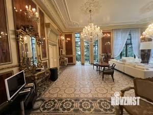 Дом 1000м², 3-этажный, на длительный срок, 