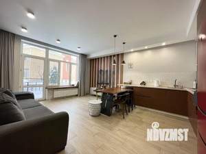 Таунхаус 150м², 3-этажный, на длительный срок, 