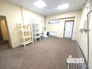 Таунхаус 270м², 3-этажный, на длительный срок, 