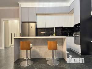 Таунхаус 200м², 3-этажный, на длительный срок, 