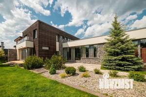 Дом 800м², 3-этажный, посуточно, 