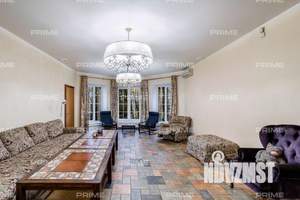 Коттедж 590м&sup2;, 2-этажный, на длительный срок, 