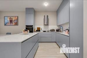 Таунхаус 220м&sup2;, 2-этажный, на длительный срок, 