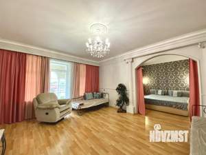Дом 600м², 3-этажный, посуточно, 