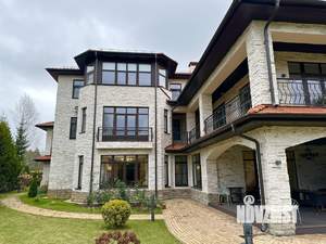 Коттедж 1000м², 3-этажный, на длительный срок, 