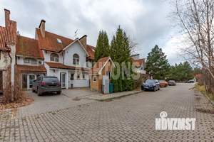 Таунхаус 364м², 3-этажный, на длительный срок, 