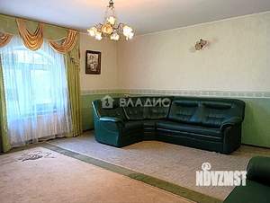 Дом 250м², 2-этажный, участок 6 сот.  