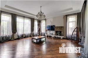 Дом 320м², 2-этажный, участок 8 сот.  