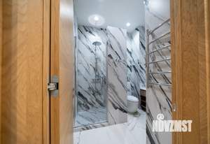Таунхаус 350м², 3-этажный, участок 4 сот.  