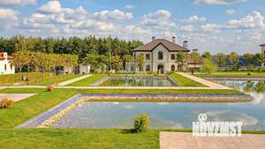 Коттедж 335м², 2-этажный, участок 21 сот.  