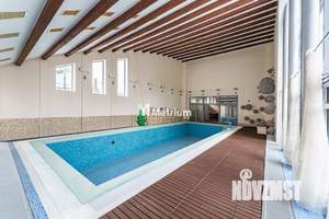 Коттедж 1700м&sup2;, 2-этажный, участок 49 сот.  