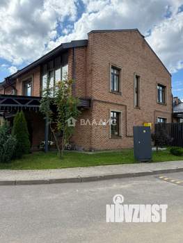 Таунхаус 205м², 2-этажный, участок 4 сот.  