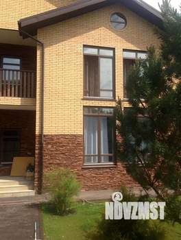 Дом 485м², 2-этажный, участок 10 сот.  