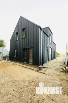 Дом 180м&sup2;, 2-этажный, участок 5 сот.  