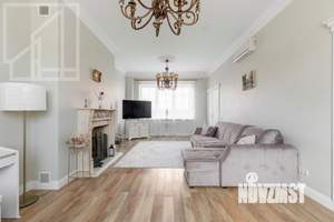 Таунхаус 400м², 3-этажный, участок 3 сот.  