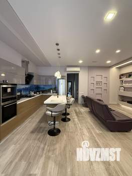 Таунхаус 200м², 2-этажный, участок 2 сот.  