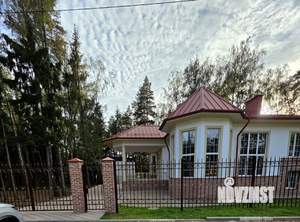 Коттедж 450м², 2-этажный, участок 15 сот.  