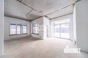 Дом 170м&sup2;, 2-этажный, участок 6 сот.  