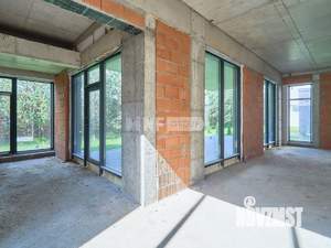 Дом 393м², 2-этажный, участок 7 сот.  