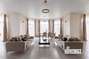 Коттедж 435м², 2-этажный, участок 18 сот.  