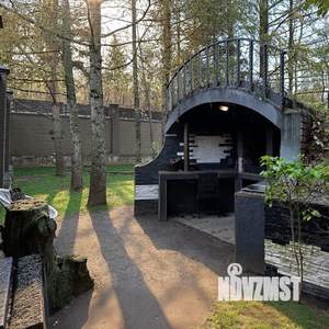 Коттедж 780м&sup2;, 4-этажный, участок 26 сот.  